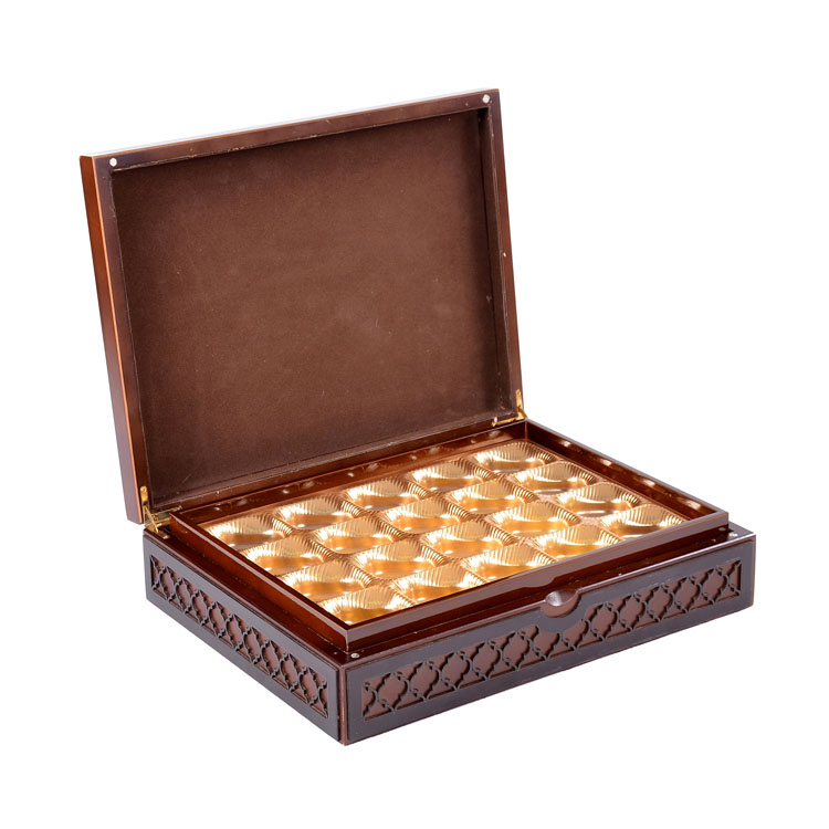 Mosque Shaped Wooden Ramadan Gift Box With Matte Finish For Dates And Sweets Packaging