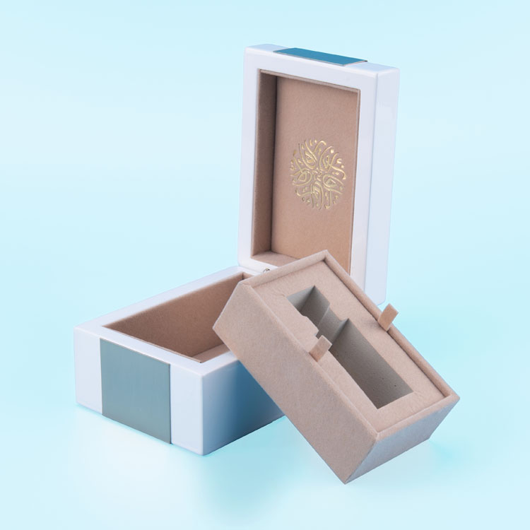 Small And Elegant White Painted Wooden Perfume Box Packaging Box with Brushed Stainless Steel Accessories