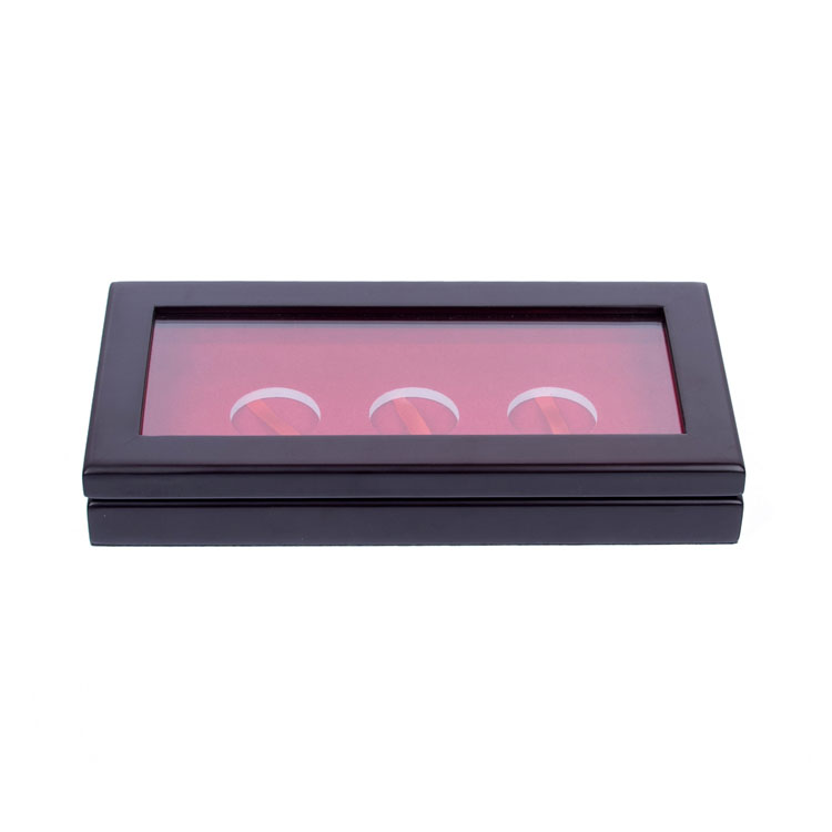 Luxury Custom Logo 3 Slots Collection Coins Wood Box Souvenir Mdf Wooden Silver Coin Box For Display Woodbox