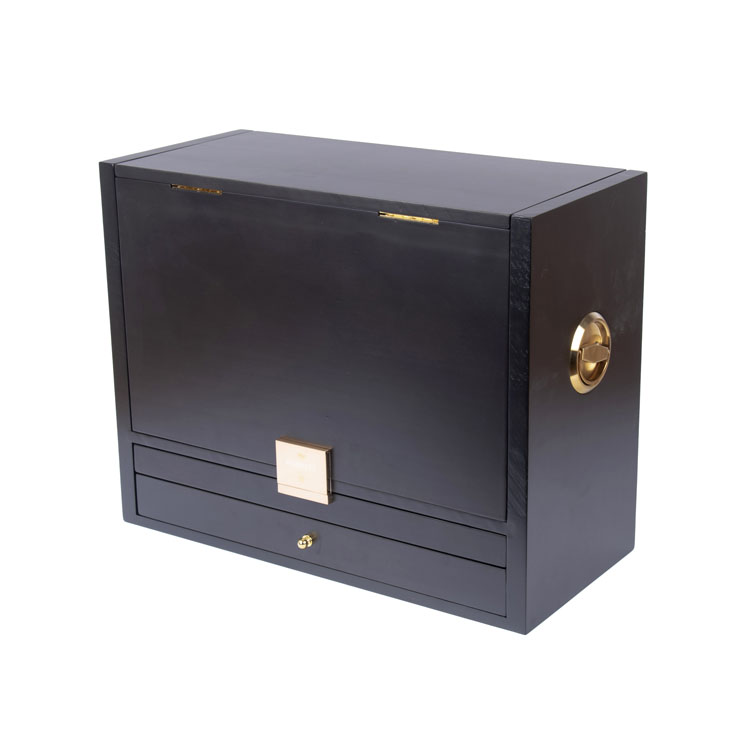 Matt Black Pinewood Distinctive Wine Box