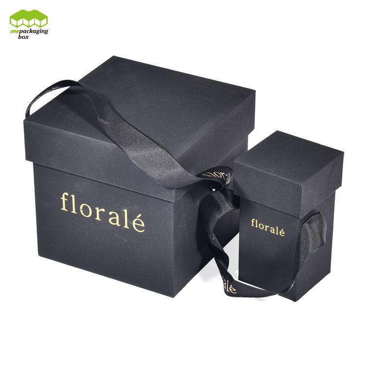 Simple Ribbon Handles Flowers Paper Gift Box