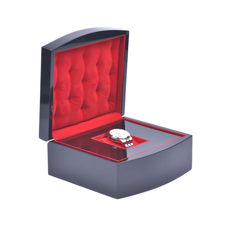 Highly-glossy Customizable Arched Watch Box