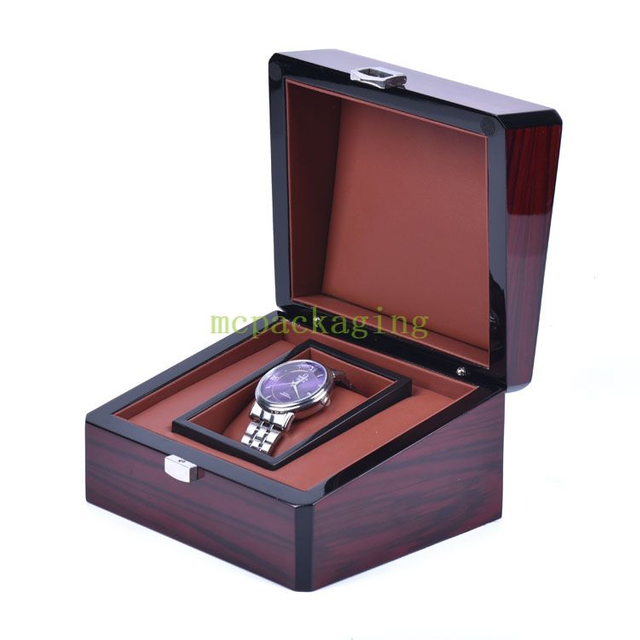 Circle Acrylic Window Display Wood Watch Box