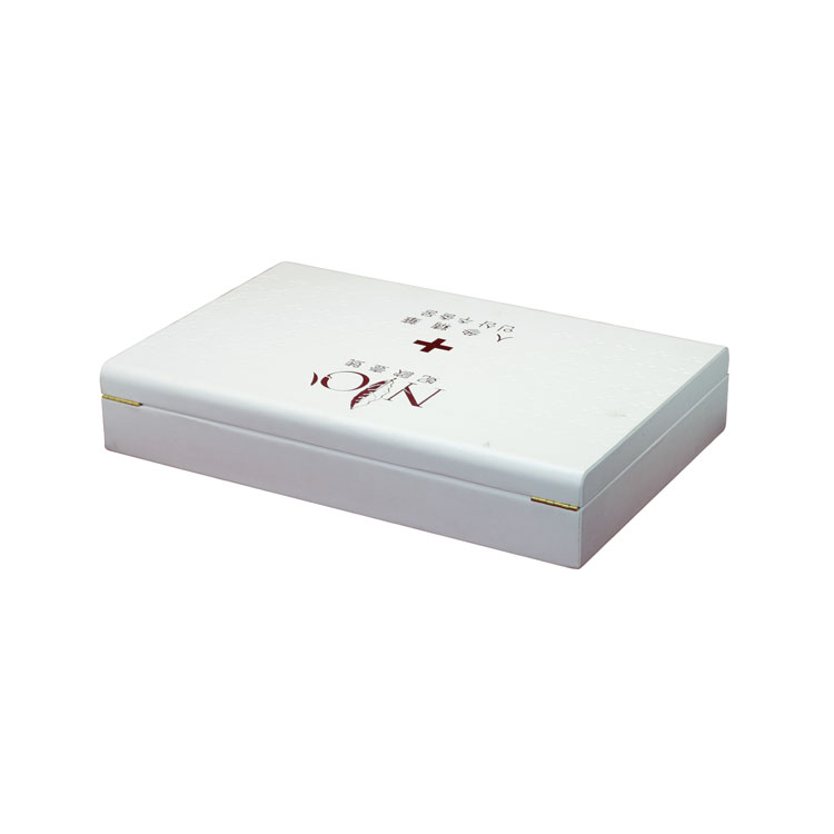 Jeweley White Watch Razor Collar Pin Pearl Gvp White PU Leather Logo Gilded Cosmetic Essential Oil Gift Packaging Box