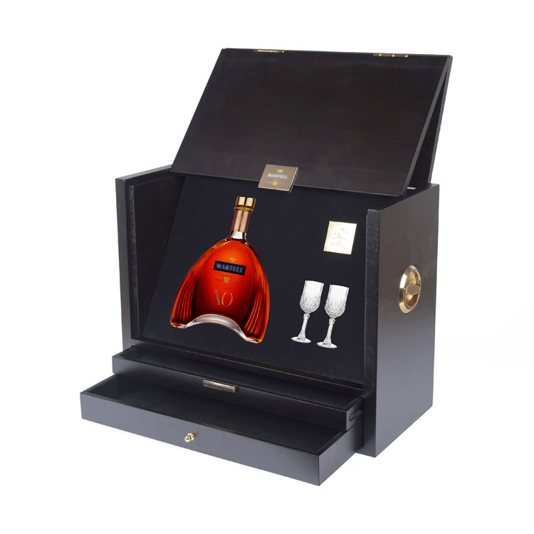 Matt Black Pinewood Distinctive Wine Box