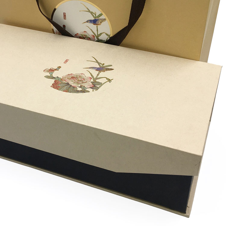 Custom Cardboard Take Away Food Paper Box with Clear Window Cupcake Cake Folding Box for Packaging
