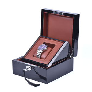 Wooden Box Factory Customized Personalized Custom Wooden Black Lacquered Watch Packing Box Woodbox