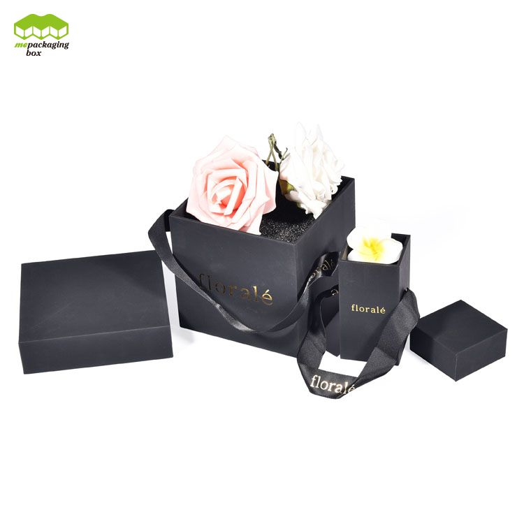 Simple Ribbon Handles Flowers Paper Gift Box