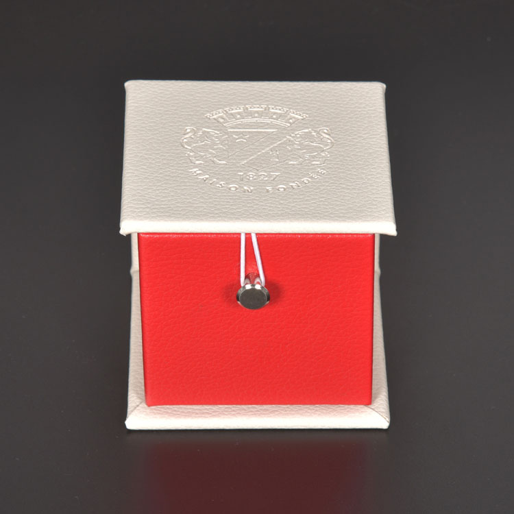 Selling Tray Portable Electric Opener Rings Key Folder Attar Genuine Leather Texture Souvenir Book PU Packaging Box