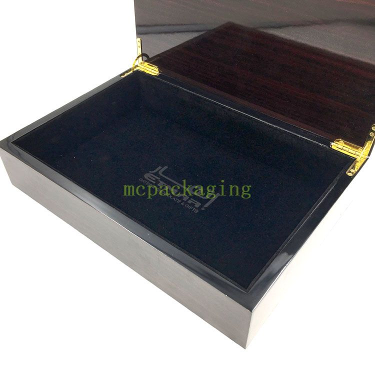 KSA Jeddah Season Wooden Box Factory Customized Saudi Arabic High Glossy Wood Sweet Date Box For Gift