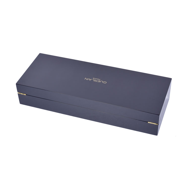 Black Two Seven-character Hinges Two Japanese-character Gold Locks Black Flannel EVA Open Hole Inner Tray 6 Bottles of Wooden Paint Perfume Box Packaging