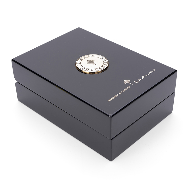 Noble And Elegant Black High Glossy Piano Lacquer Wooden Wooden Design 50ml Luxury Custom Gifts Perfume Package Box