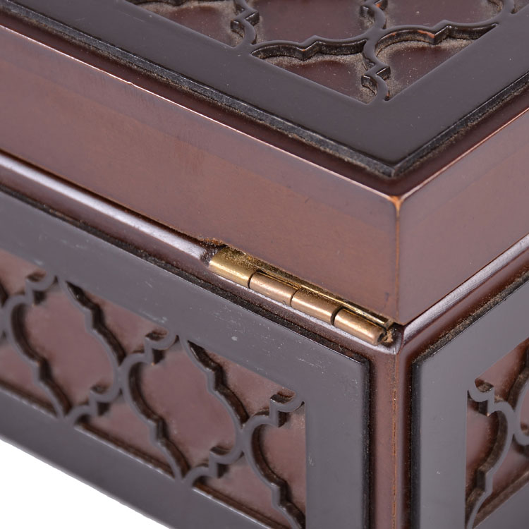 Mosque Shaped Wooden Ramadan Gift Box With Matte Finish For Dates And Sweets Packaging