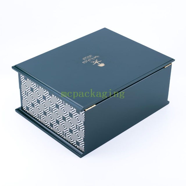 KSA Jeddah Season Luxury Easter Sun Shape Brown Chocolate Date Wooden Box For Ramadan