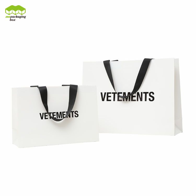 Coated Paper Customized Logo Black Ribbon Paper Bag