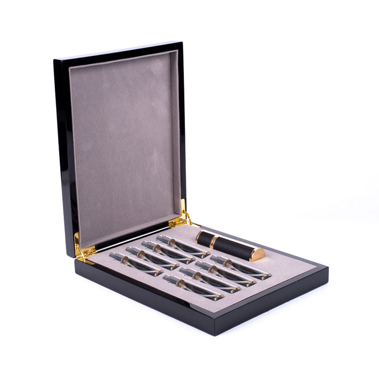 Custom Luxury White Piano Paint MDF Wooden Box for Storage Perfume Varnish Wooden Packaging Gift Box with Hinged Lids