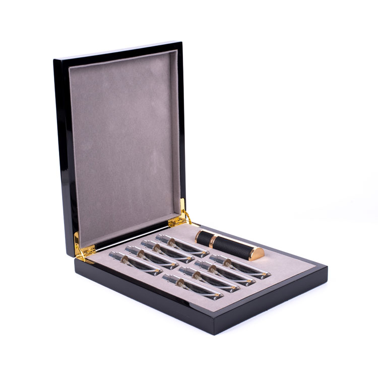 Custom Luxury White Piano Paint MDF Wooden Box for Storage Perfume Varnish Wooden Packaging Gift Box with Hinged Lids
