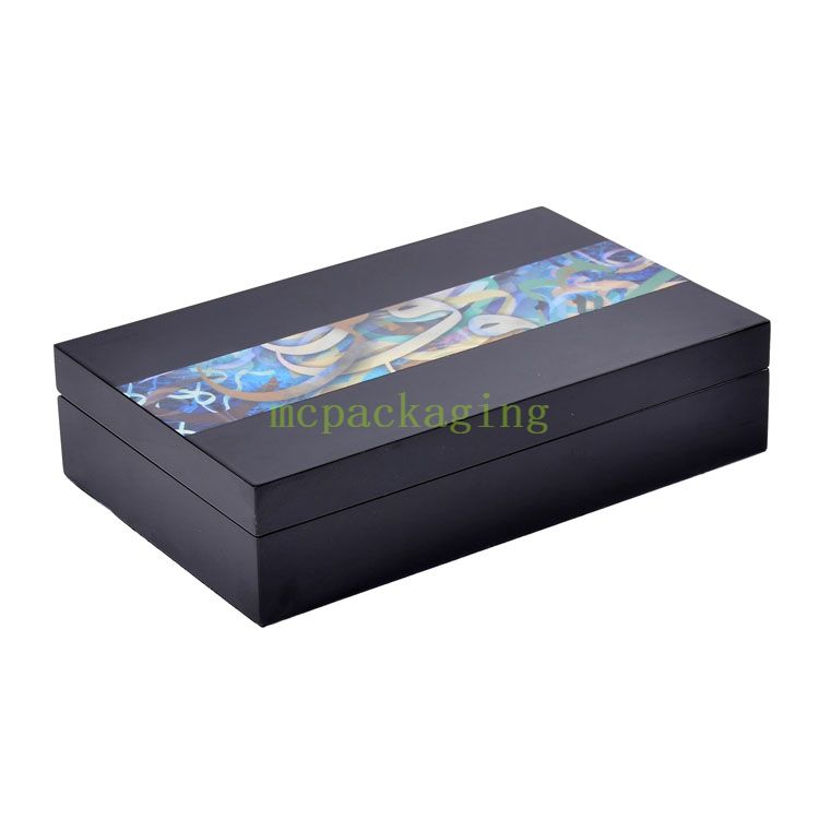 KSA Riyadh Season Carrefour Ramadan Box 2023 Ramadan Gift Box Calendar Ramadan Gift Box Uae