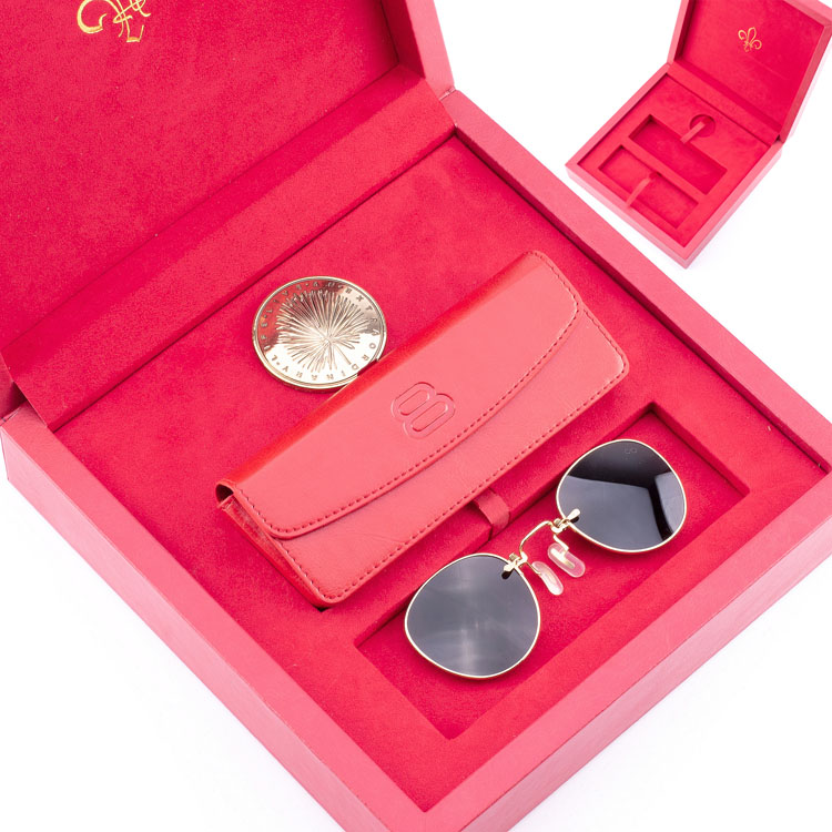 Classical Luxury Gift Wooden Watch Packaging Box Wooden Box for Gift Sets Wood Pu Sunglasses Gift Box Long