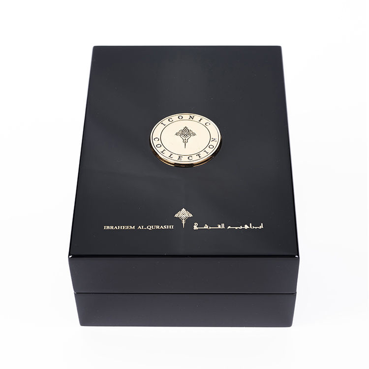 Noble And Elegant Black High Glossy Piano Lacquer Wooden Wooden Design 50ml Luxury Custom Gifts Perfume Package Box