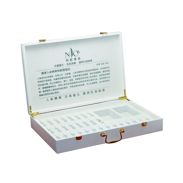 Jeweley White Watch Razor Collar Pin Pearl Gvp White PU Leather Logo Gilded Cosmetic Essential Oil Gift Packaging Box